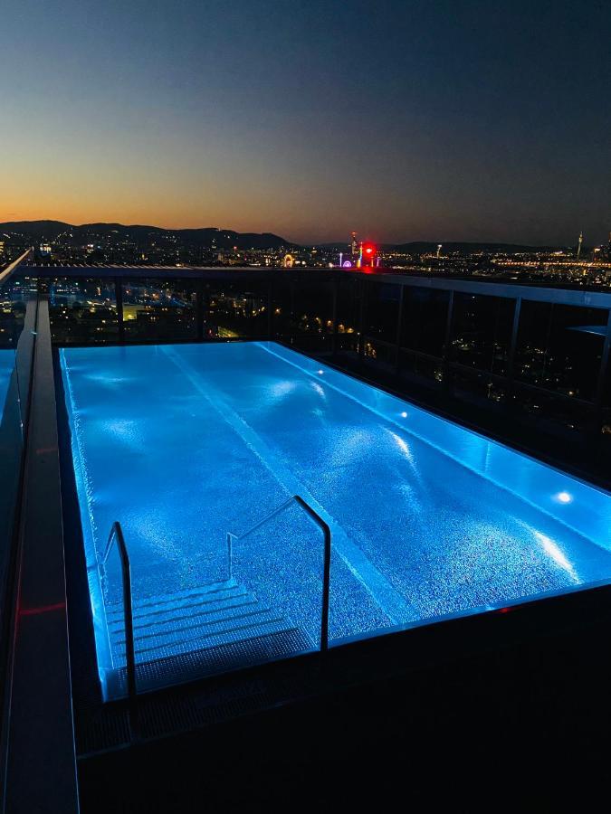 New Luxury Apartment Overlooking Wien Exteriör bild